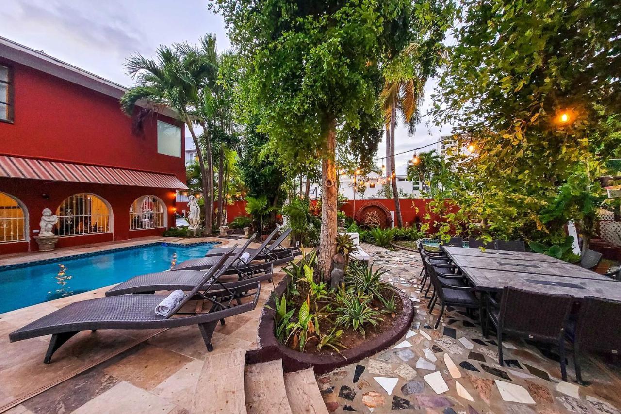 Luxurious San Juan Villa With Pool - Walk To Beach! Eksteriør bilde