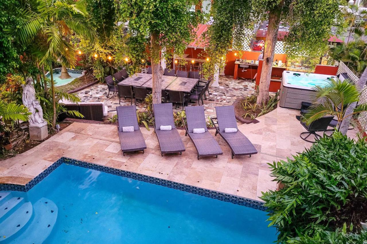 Luxurious San Juan Villa With Pool - Walk To Beach! Eksteriør bilde