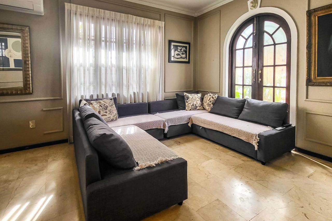 Luxurious San Juan Villa With Pool - Walk To Beach! Eksteriør bilde